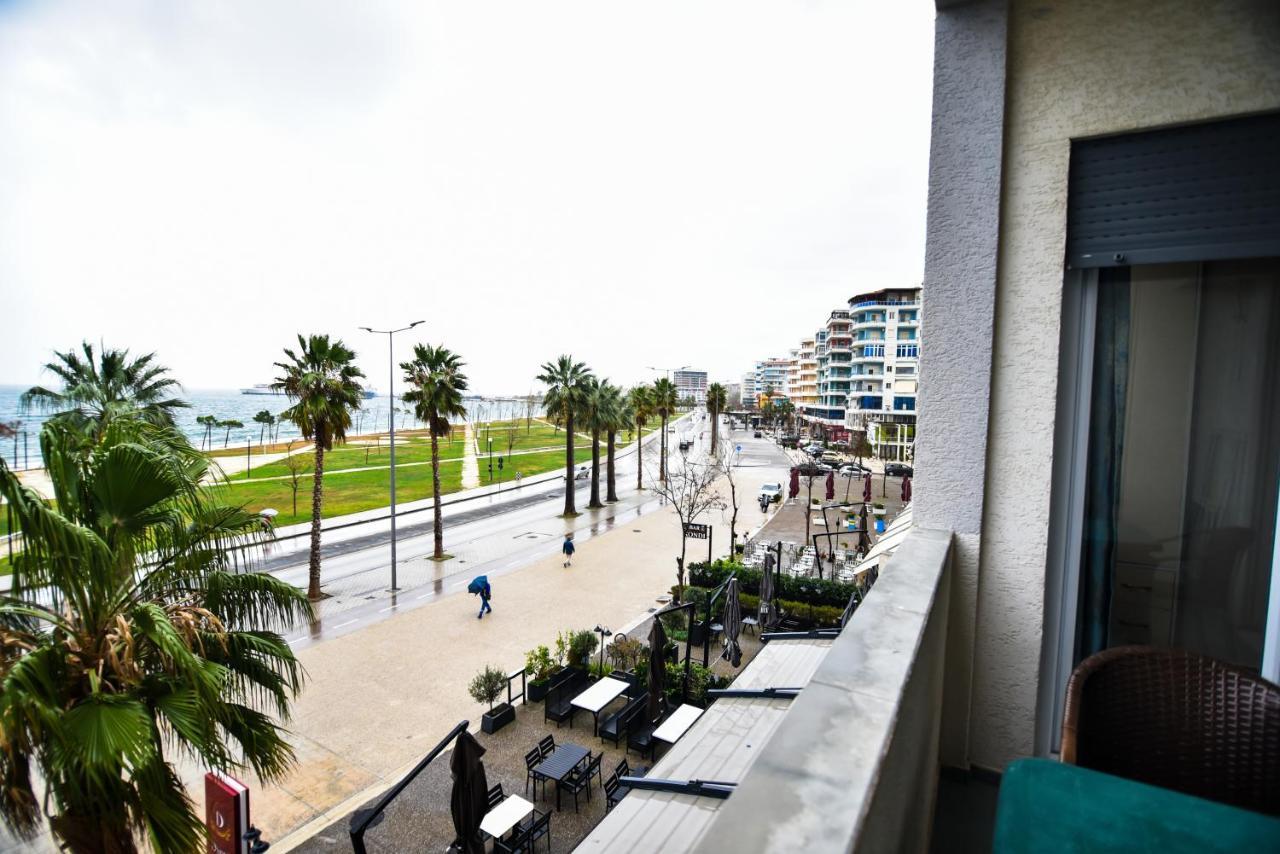 Seaview Apartment Вльора Екстер'єр фото